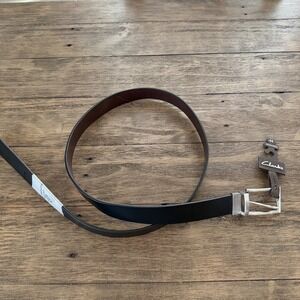 NWT Clarks Mens Reversible Belt Black Brown Silver Buckle Size 44 New